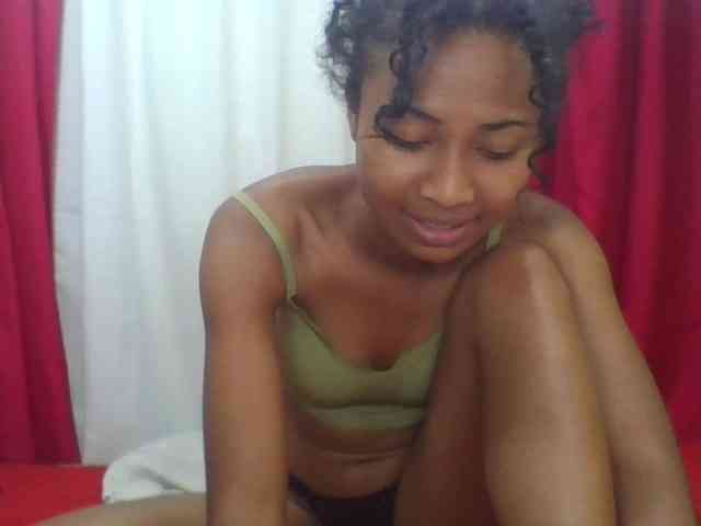 ERICAHJS webcam