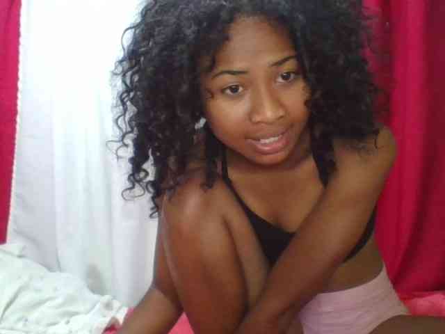 ERICAHJS webcam
