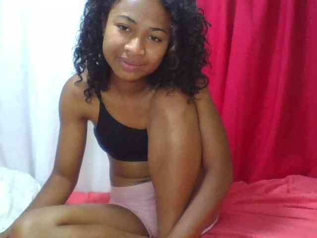 ERICAHJS webcam