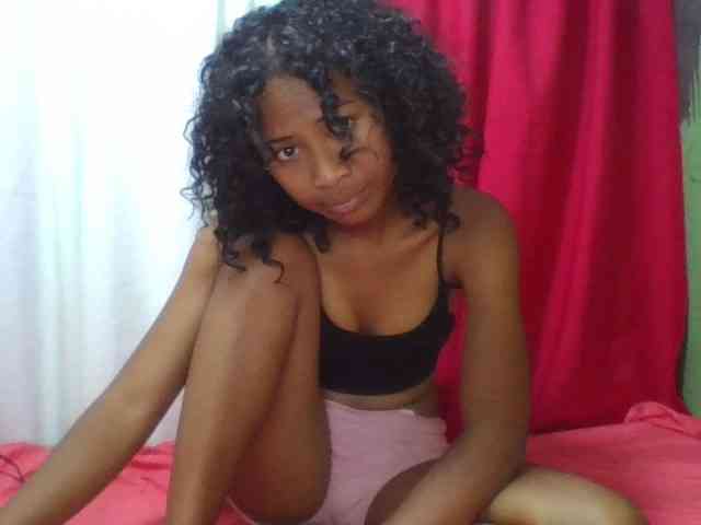 ERICAHJS webcam