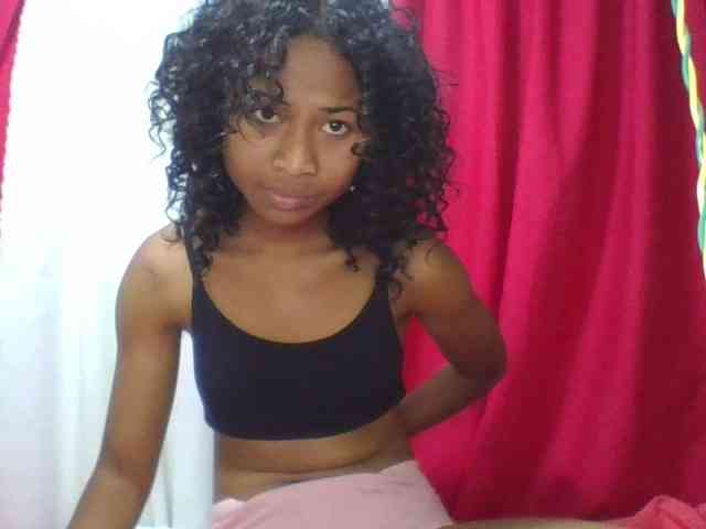 ERICAHJS webcam