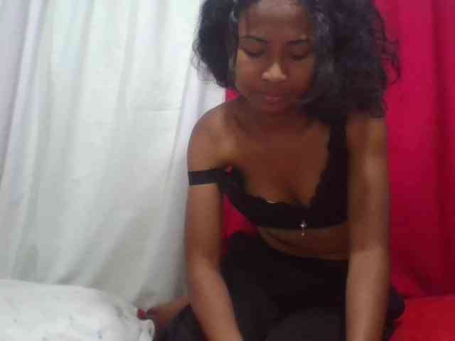 ERICAHJS webcam