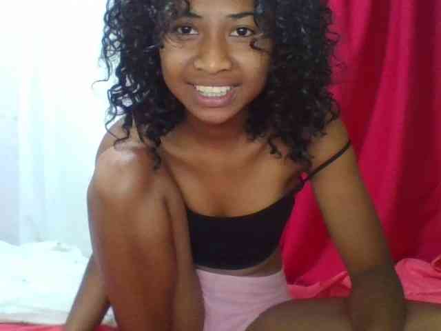 ERICAHJS webcam