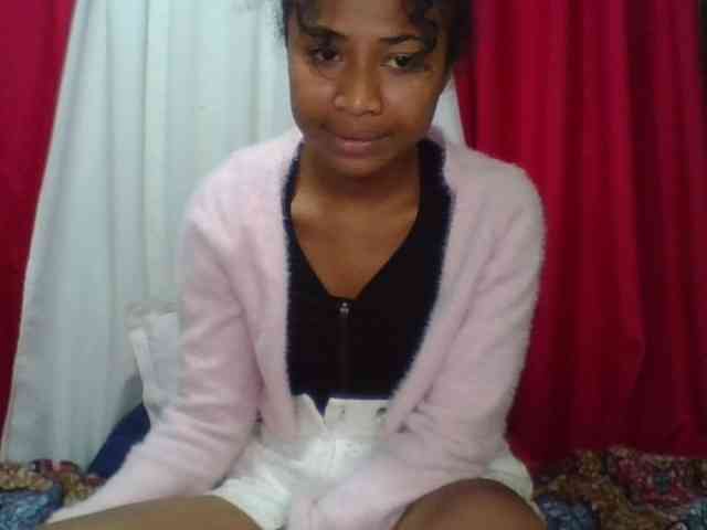 ERICAHJS webcam