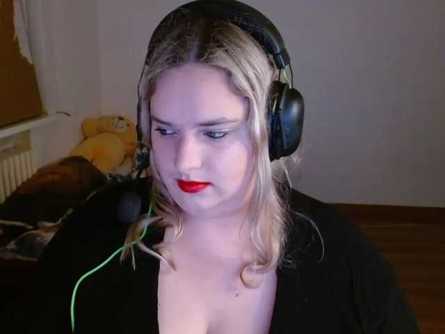 KitsuneAiko, en vivo ahora en BongaCams