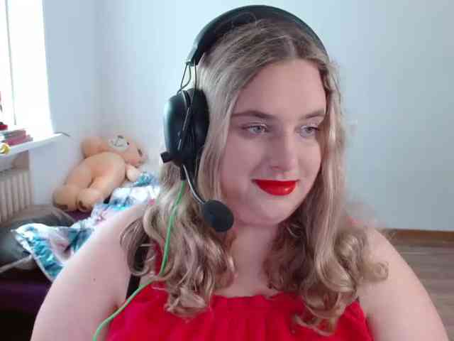 KitsuneAiko webcam
