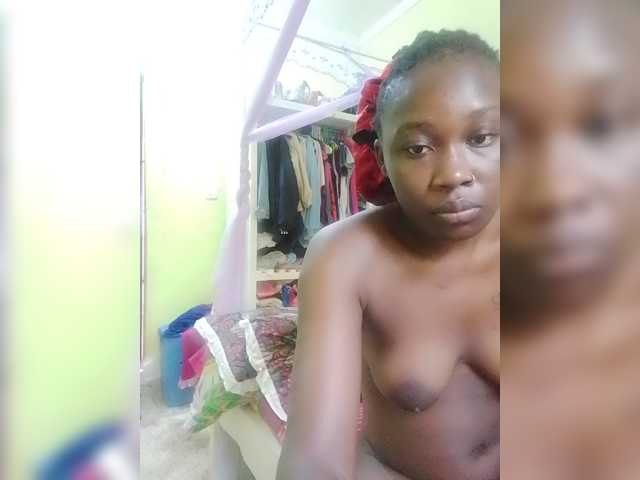 Lustybrannice live cam on BongaCams