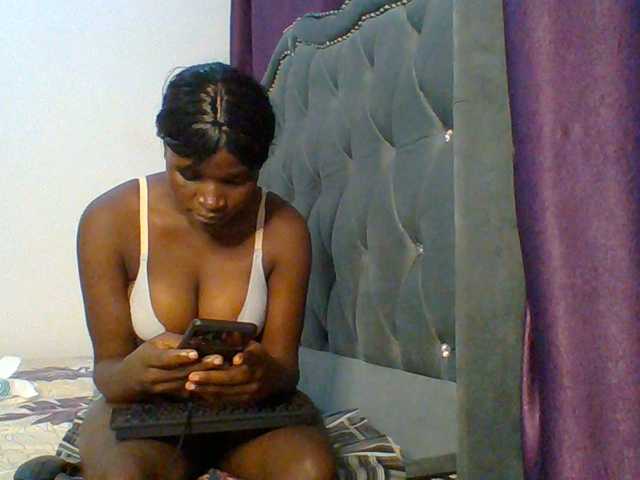 MelaninAngels1, en directo ahora en BongaCams
