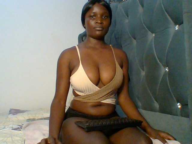 MelaninAngels1 live cam on BongaCams