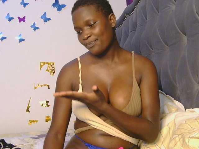 MelaninAngels1 live cam on BongaCams