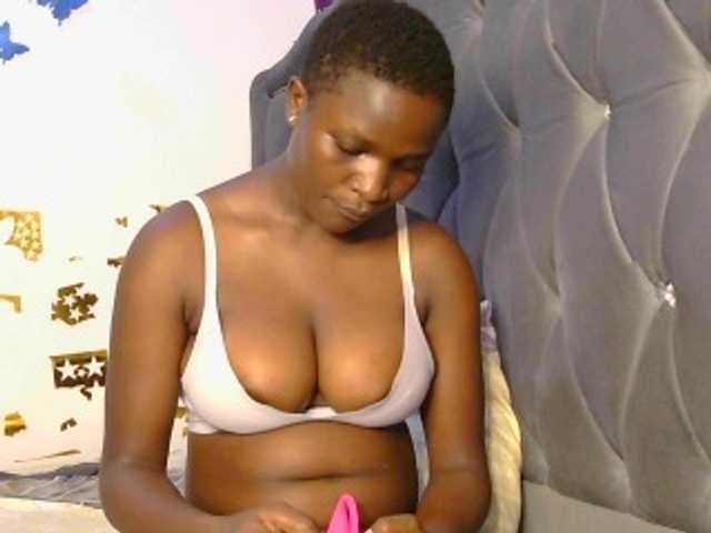 MelaninAngels1 live cam on BongaCams