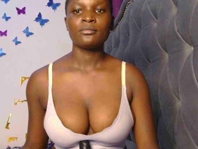 MelaninAngels1 live cam on BongaCams