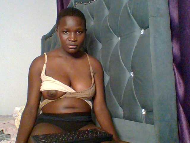 MelaninAngels1 live cam on BongaCams