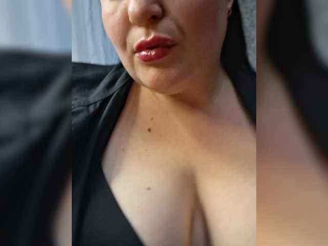 BigMamas live cam on BongaCams