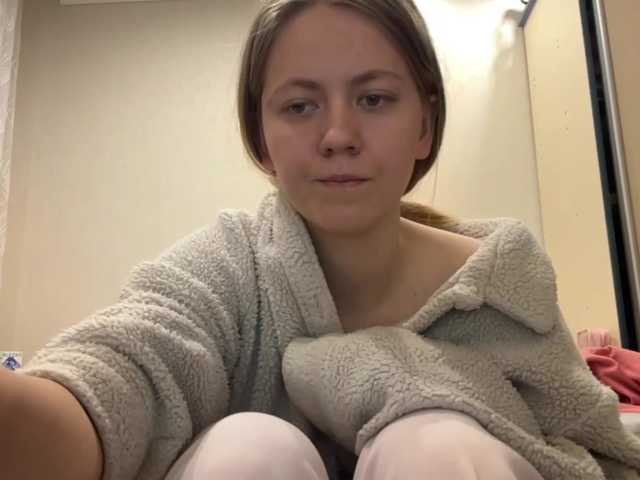 LadonnaCoons live cam on BongaCams