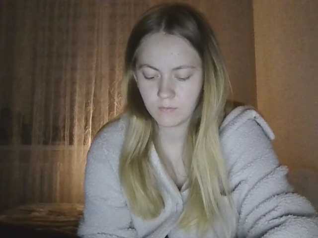 LadonnaCoons live cam on BongaCams