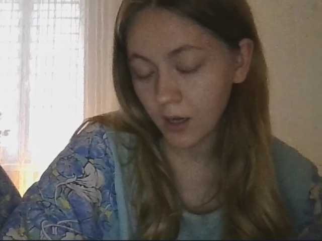 LadonnaCoons live cam preview