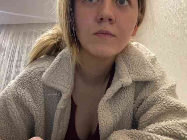 LadonnaCoons webcam