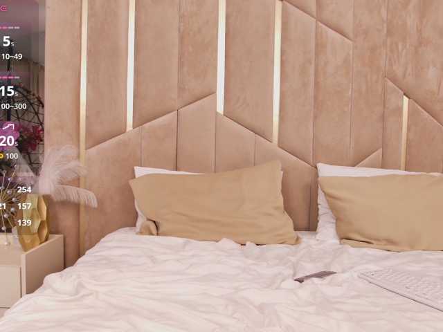 HelenAmora live cam preview