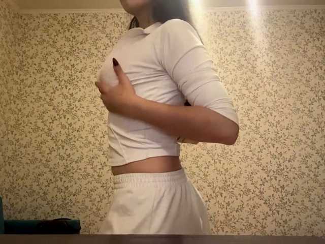 LeighMarrujo