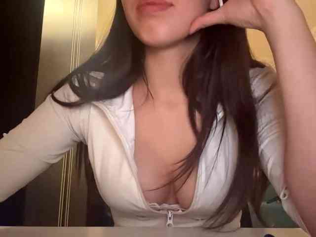 LeighMarrujo