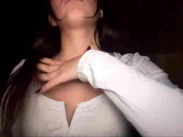 LeighMarrujo