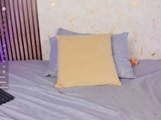 kitty-sterling live cam on BongaCams