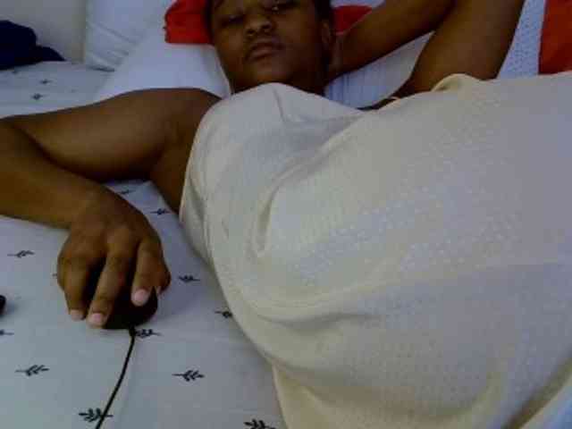 Model: Pettiteebony20