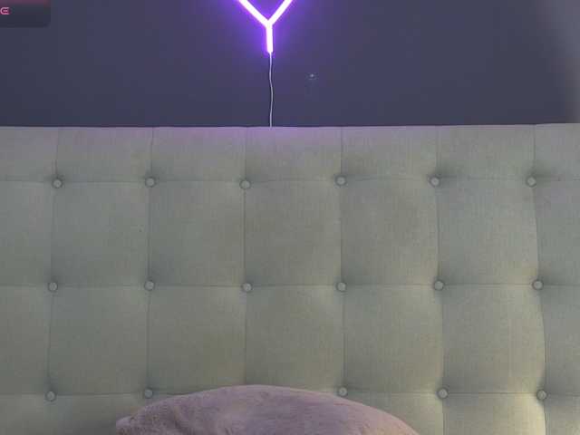 LheaMadison live cam preview