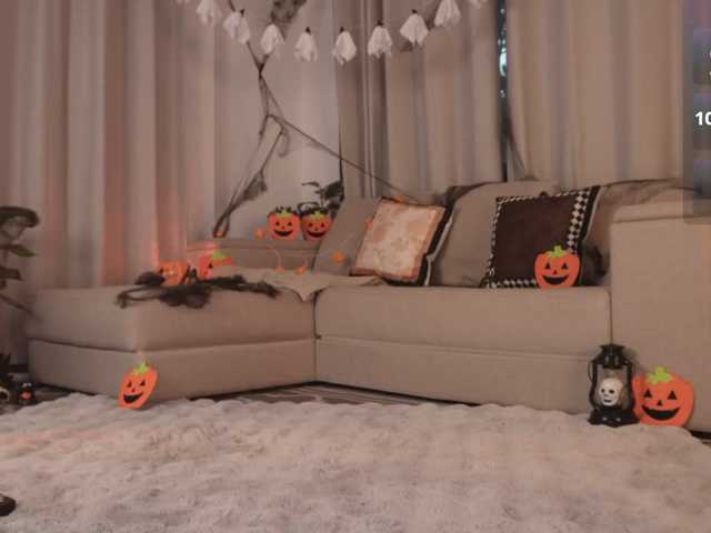 LilluCooper live cam preview