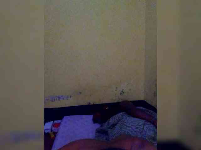 Kevin001a webcam