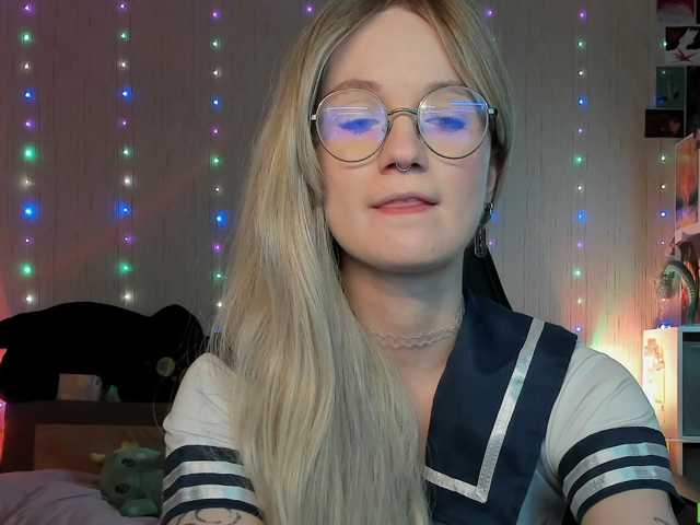 JulietNorris live cam on BongaCams