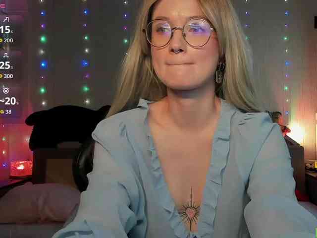 JulietNorris webcam
