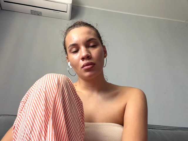 KimberliBunk live cam preview