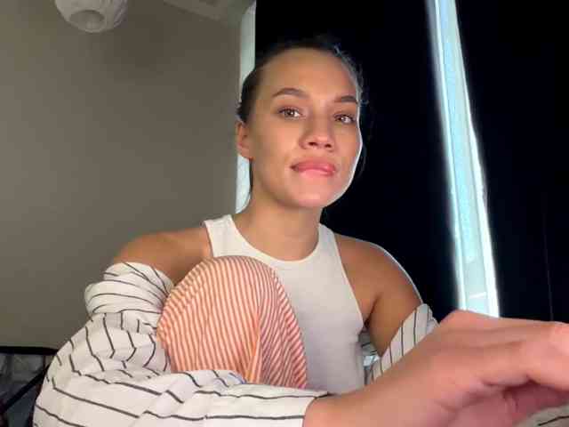 KimberliBunk webcam