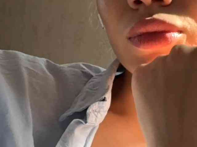 KimberliBunk webcam