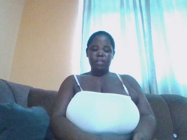 melonboobies1 live cam on BongaCams