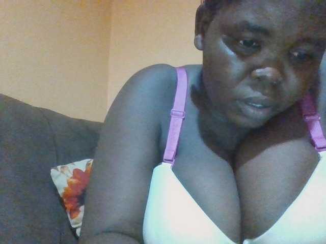 melonboobies1 live cam on BongaCams