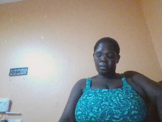melonboobies1 live cam on BongaCams
