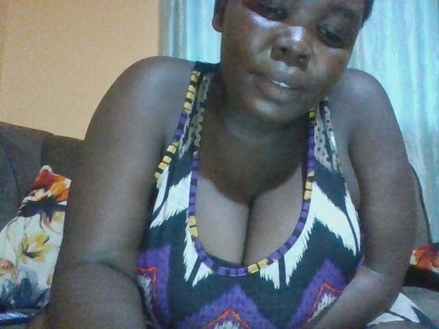 melonboobies1 live cam on BongaCams