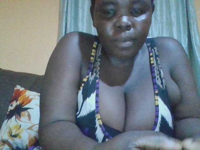 melonboobies1 live cam on BongaCams