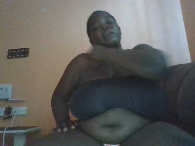 melonboobies1, en directo ahora en BongaCams