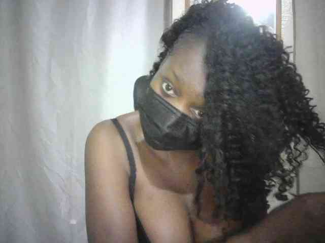 Ebonylatino webcam