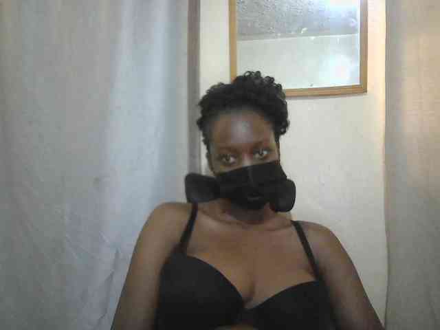 Ebonylatino webcam