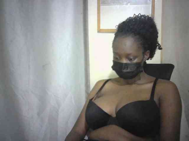 Ebonylatino webcam
