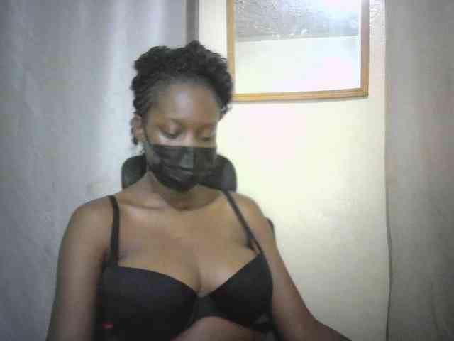 Ebonylatino webcam