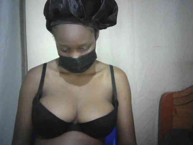 Ebonylatino webcam