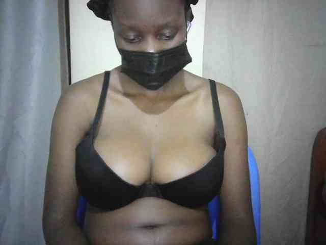 Ebonylatino webcam