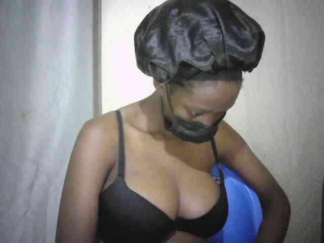 Ebonylatino webcam