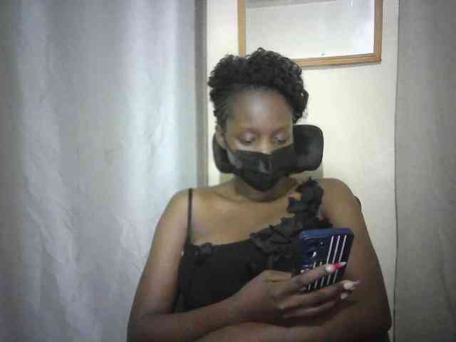 Ebonylatino webcam